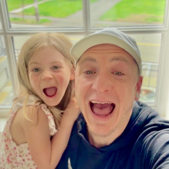 Sagebrush - Picture 3 of 9